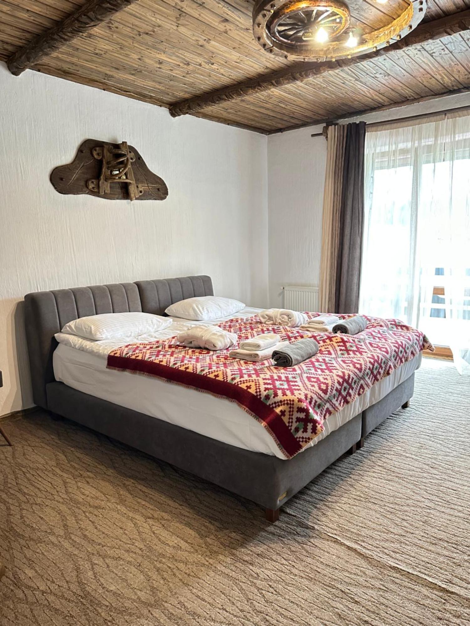Spa Hotel Gora Bukovel Extérieur photo